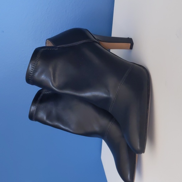 Franco Sarto Shoes - Franco Sarto Ankle Boots, Black Size 9, side zip, Booties